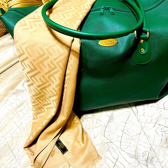 Dior Handbags - 🌹FINAL MARKDOWN!  CHRISTIAN DIOR PERFUMES OVERNIGHT CARRYALL TOTE